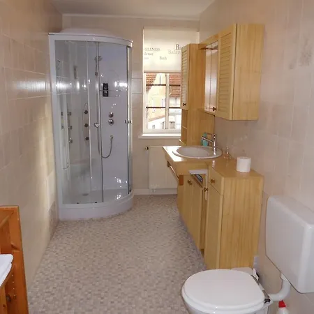 Haus Wacker - Und Penzion